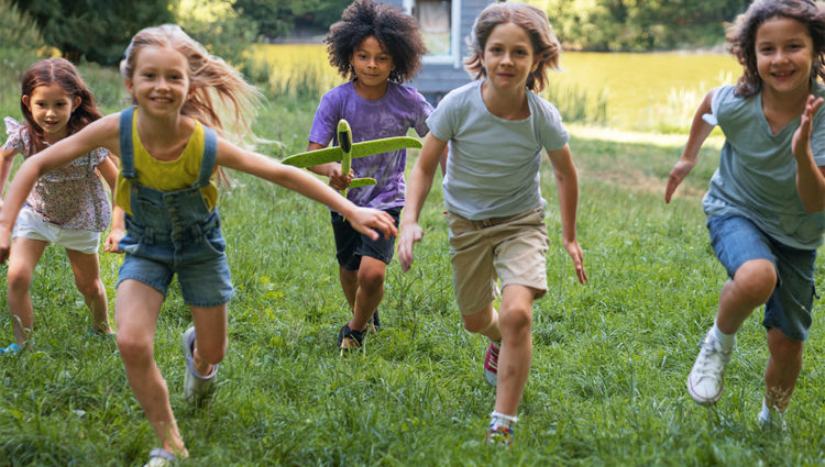 Oubliés de la campagne législative, les droits des enfants doivent avoir une place centrale dans le prochain Gouvernement !